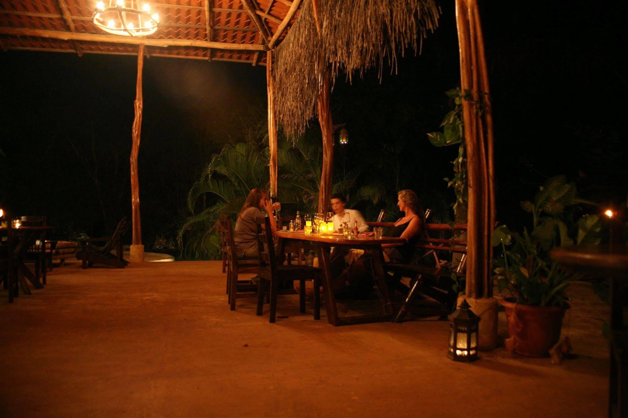 Mundo Milo Eco Lodge Параисо Экстерьер фото